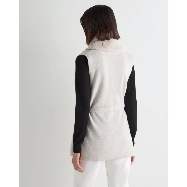 N.Peal Lola Fur Placket Cashmere Gilet in Pebble Grey