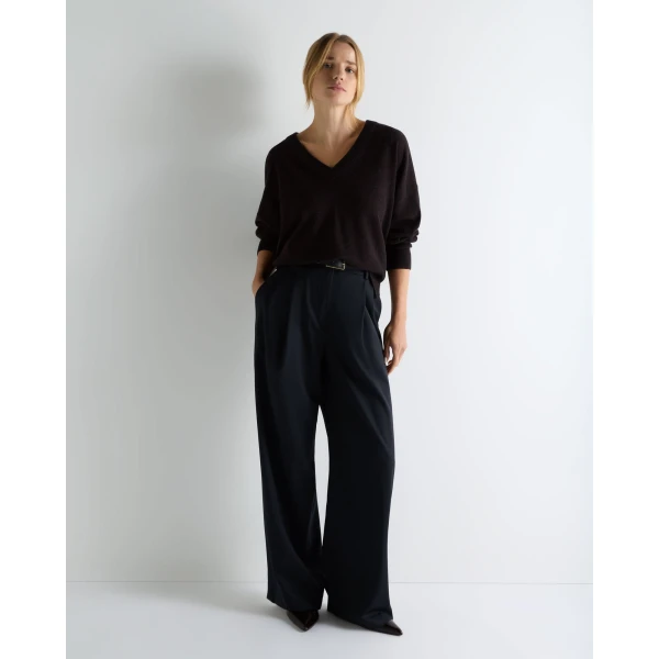 N.Peal Longline V Neck Cashmere Jumper in Cocoa Brown