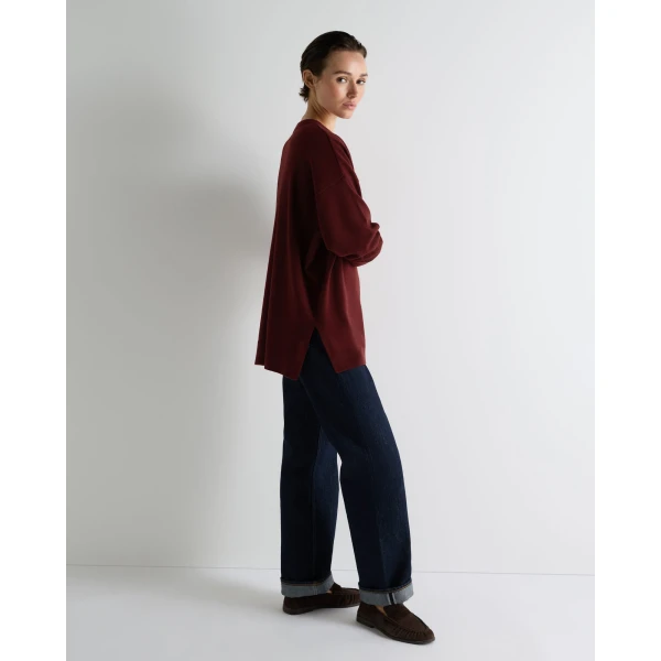N.Peal Longline V Neck Cashmere Jumper in Rustic Red