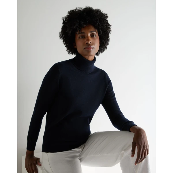 N.Peal Luna Roll Neck Cashmere Jumper in Navy Blue