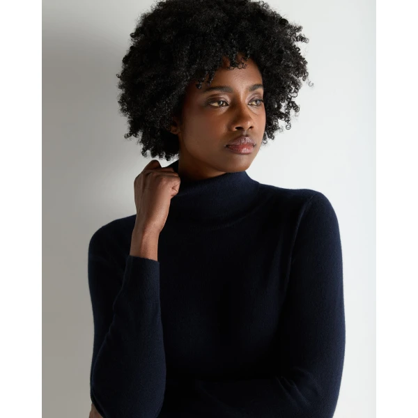 N.Peal Luna Roll Neck Cashmere Jumper in Navy Blue