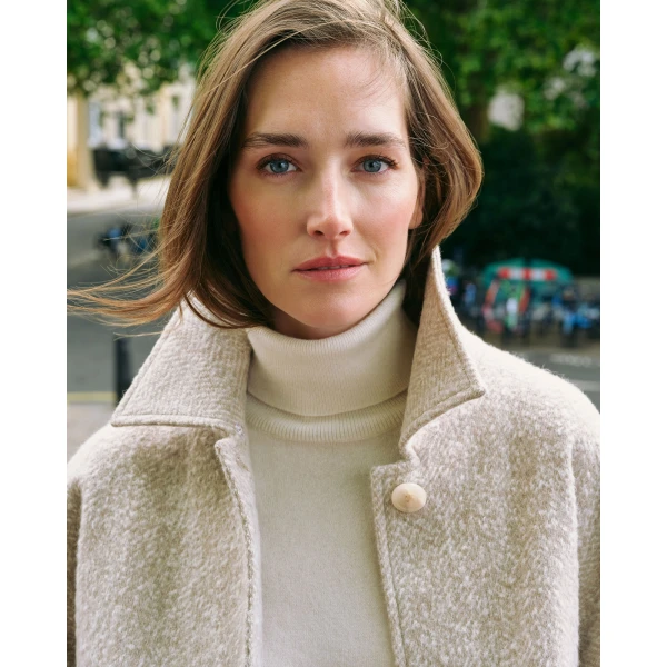 N.Peal Luna Roll Neck Cashmere Jumper in New Ivory White