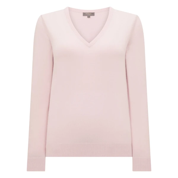 N.Peal Phoebe V Neck Cashmere Jumper in Powder Pink | Sweaters | Luxury Shoes 