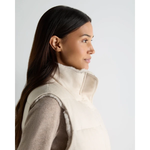 N.Peal Reversible Fur Gilet in Natural Brown
