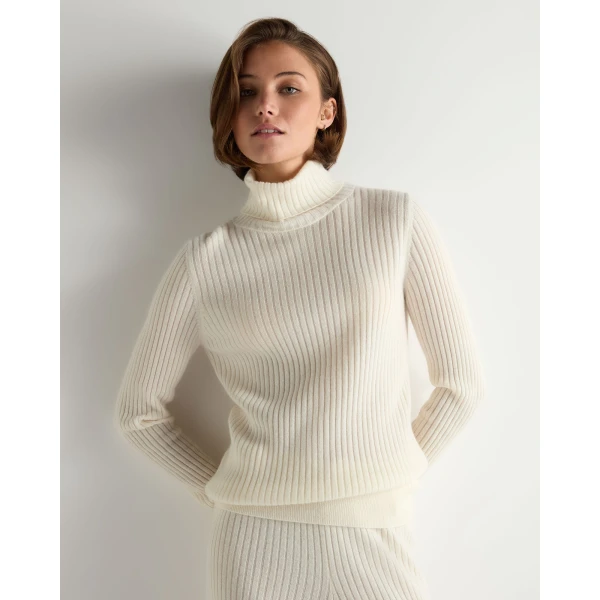 N.Peal Roll Neck Cashmere Jumper in New Ivory White