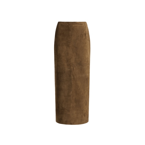 Nour Hammour Selly in Bark