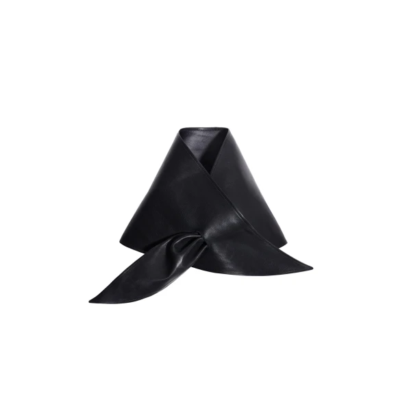 Sena Leather Foulard in Noir Classique