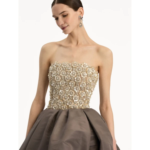 Oscar de la Renta Mother of Pearl Embroidered High-Low Gown, view 5