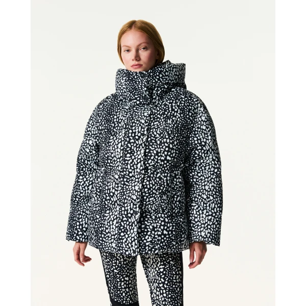 Perfect Moment Supernova Down Parka Jacket in Snow Leopard, view 3 | Jackets | Luxury Shoes 