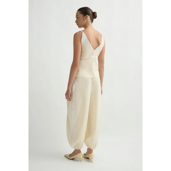 Posse Tabitha Balloon Pant in Buttermilk | Pants | Luxury Shoes , view 4