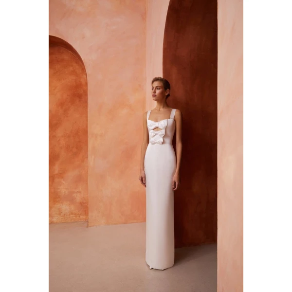 Rasario Tiffany Wedding Dress in White, view 3
