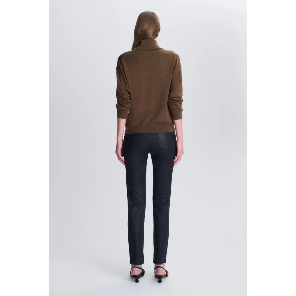 Aaliyah Merino Wool Turtleneck in Otter - Image 5