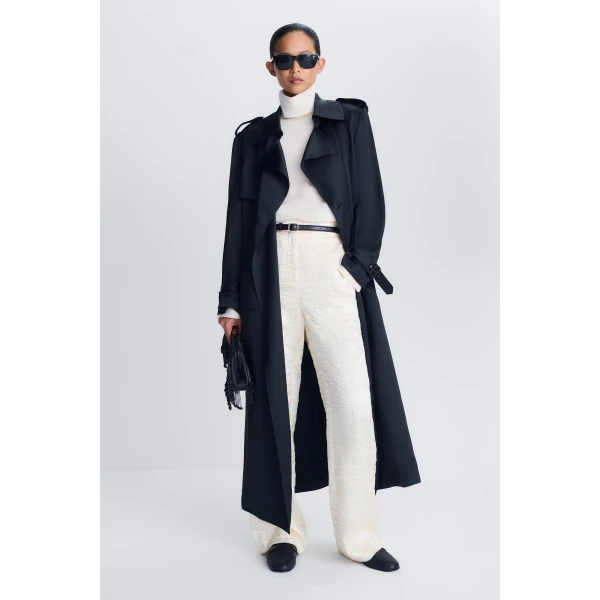 Los Angeles Designer Ready-to-Wear at Luxury Shoes 