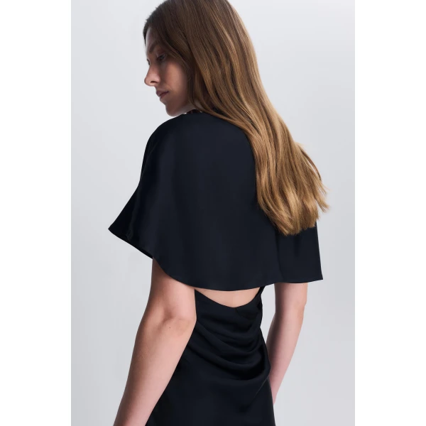 Annibelis Satin Gown in Black - Image 6
