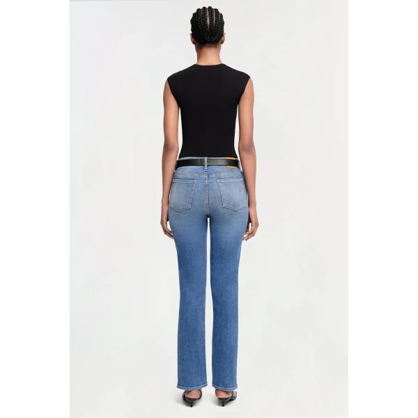 Barbara Bodysuit in Black - Image 5