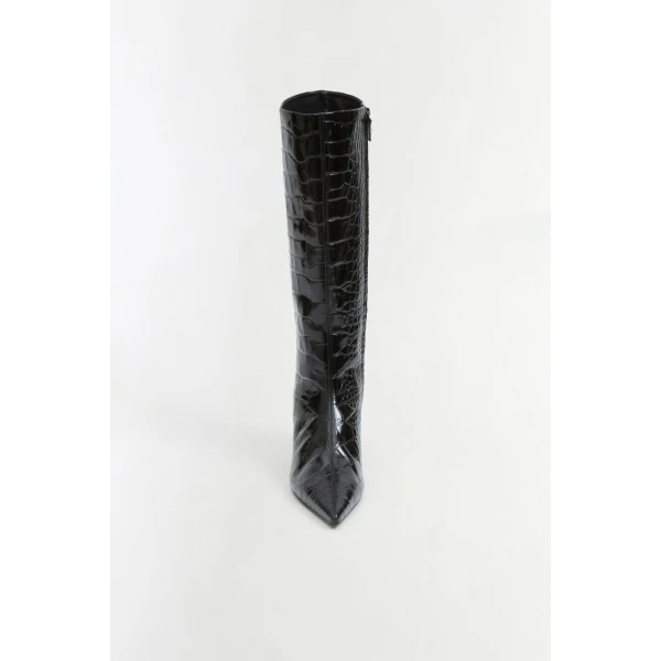Los Angeles Designer Shoes and Bags at Luxury Shoes 