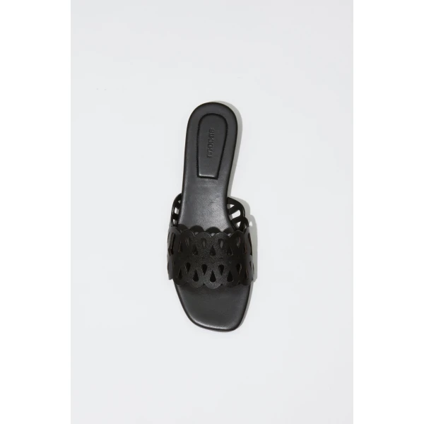 Los Angeles Designer Shoes and Bags at Luxury Shoes 