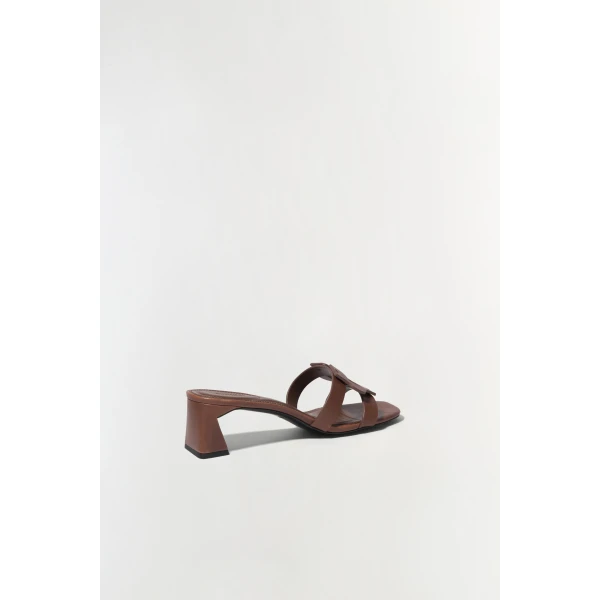 Los Angeles Designer Shoes and Bags at Luxury Shoes 