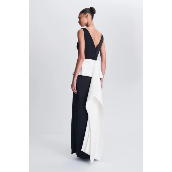 Sirel Gown in Black Frost Multi - Image 5