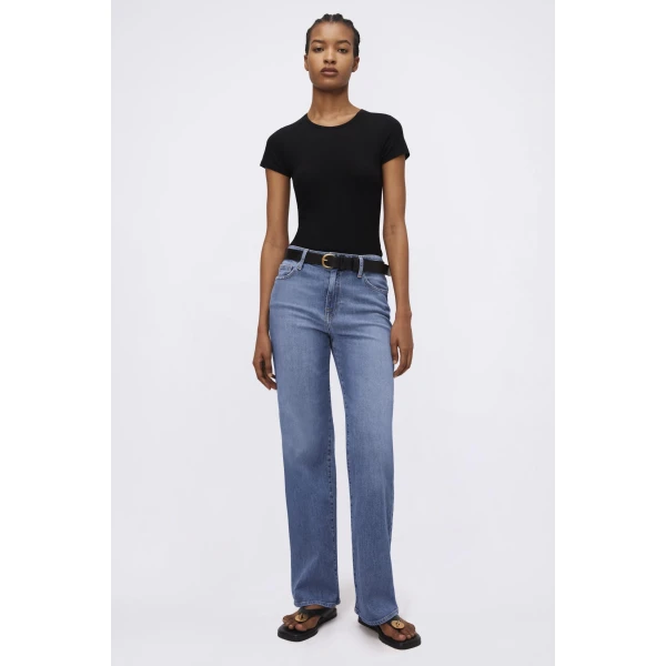 Soft T-Shirt in Black - Image 5
