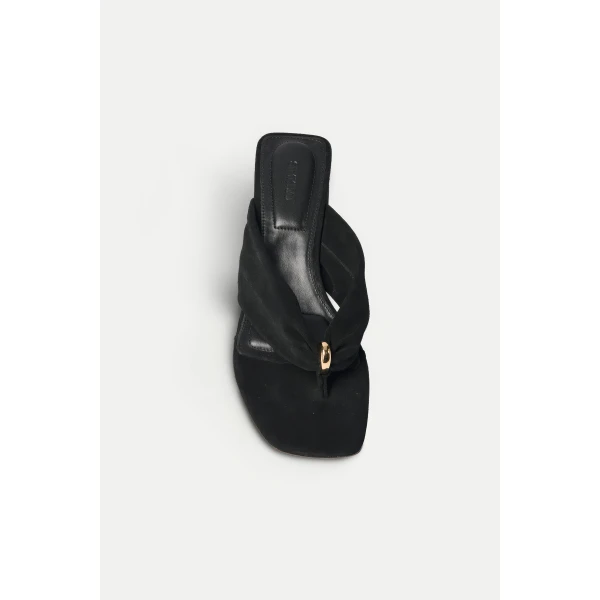 Los Angeles Designer Shoes and Bags at Luxury Shoes 