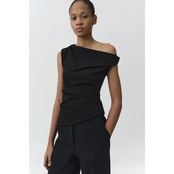 Los Angeles Designer Ready-to-Wear at Luxury Shoes 