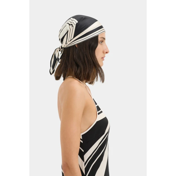 SIR the Label Classico Head Scarf in Ivory | Scarves | Luxury Shoes 