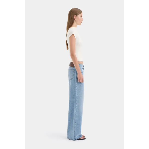 SIR the Label Lucia Straight Jean in Light Indigo | Denim | Luxury Shoes 