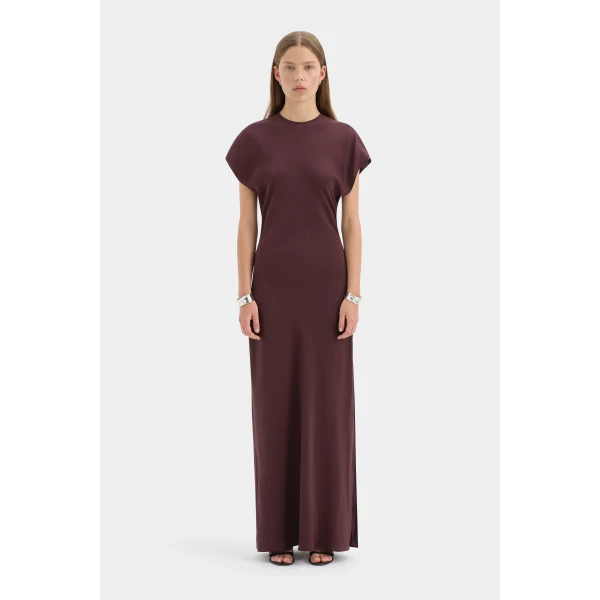 SIR the Label Noria Sleeved Gown in Dark Plum | Evening Gowns | Luxury Shoes 