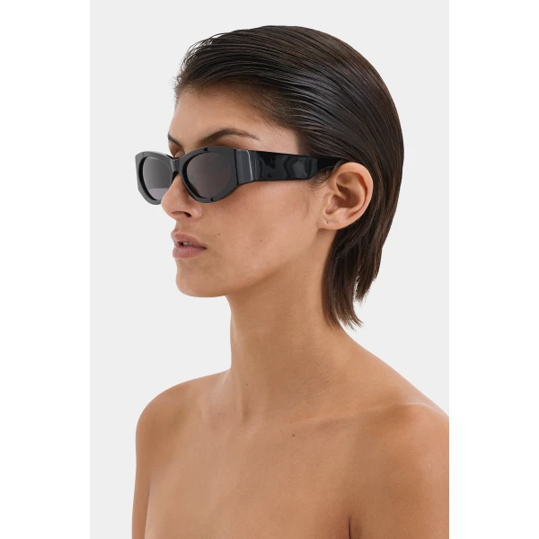 SIR the Label The Classic Sunglasses in Black | Sunglasses | Luxury Shoes 