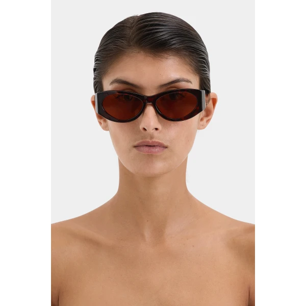 SIR the Label The Classic Sunglasses in Tortoiseshell | Sunglasses | Luxury Shoes 