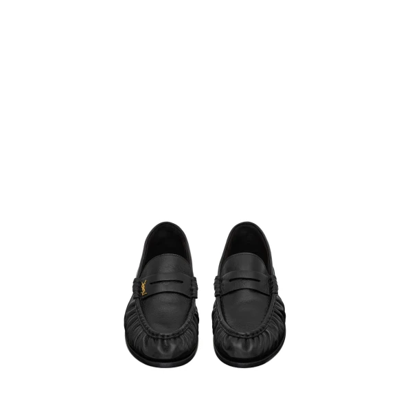 Black Saint Laurent Le Loafer Supple in Shiny Leather | Loafers