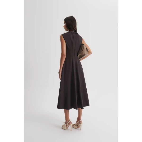 Scanlan Theodore Cotton Sateen Pleat Dress in Bitter Chocolate | Midi Dresses | Luxury Shoes 
