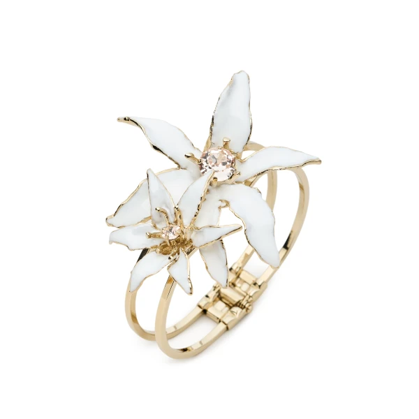 Scanlan Theodore Italian Enamel Lily Cuff in Bianco