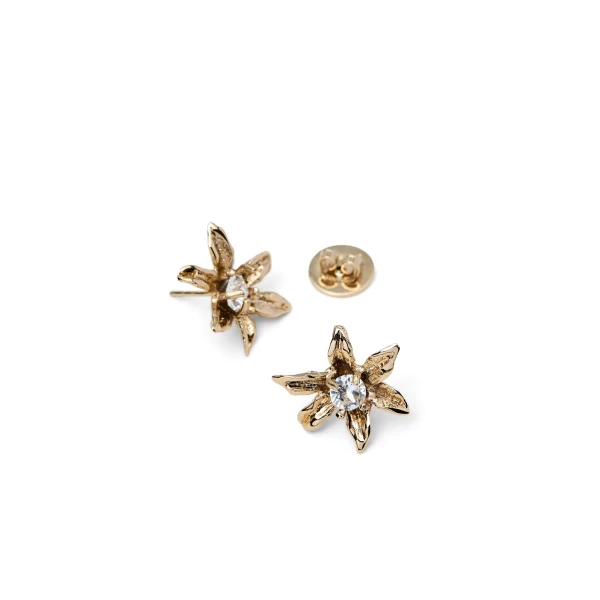 Scanlan Theodore Italian Lily Studs in Light Gold Crystal | Earrings | Luxury Shoes 