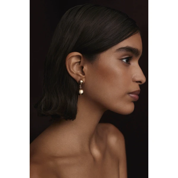 Scanlan Theodore Italian Sphere Drop Earrings in Light Gold | Earrings | Luxury Shoes 
