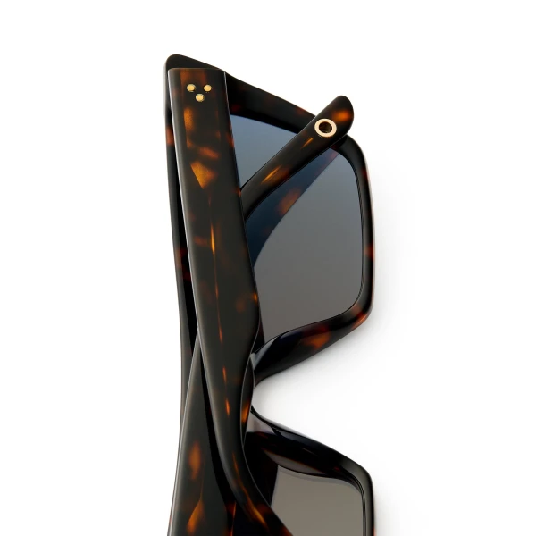 Scanlan Theodore Kat Sunglasses in Tortoise Gold | Sunglasses | Luxury Shoes 
