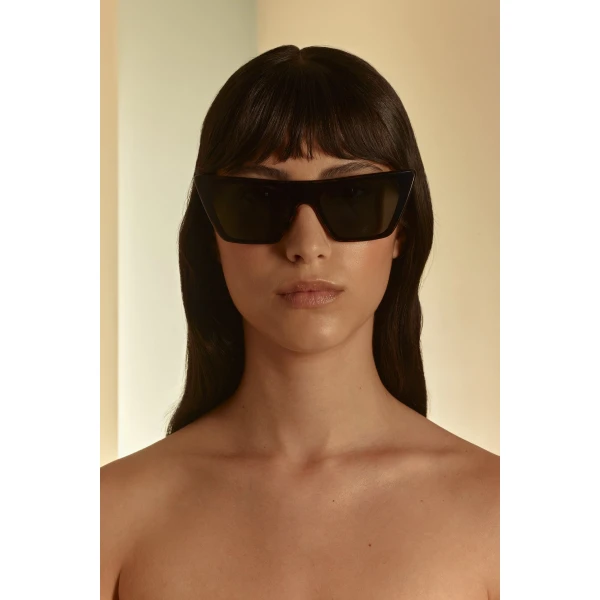 Scanlan Theodore Kat Sunglasses in Tortoise Green | Sunglasses | Luxury Shoes 