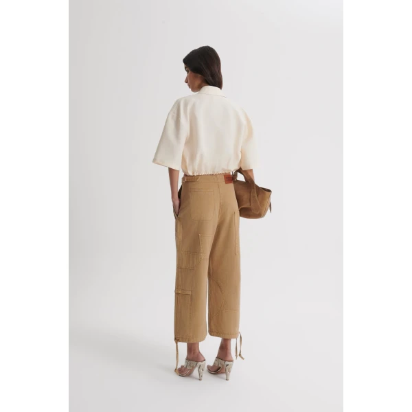 Scanlan Theodore Linen Cotton Cropped Cargo in Sandstone | Pants | Luxury Shoes 
