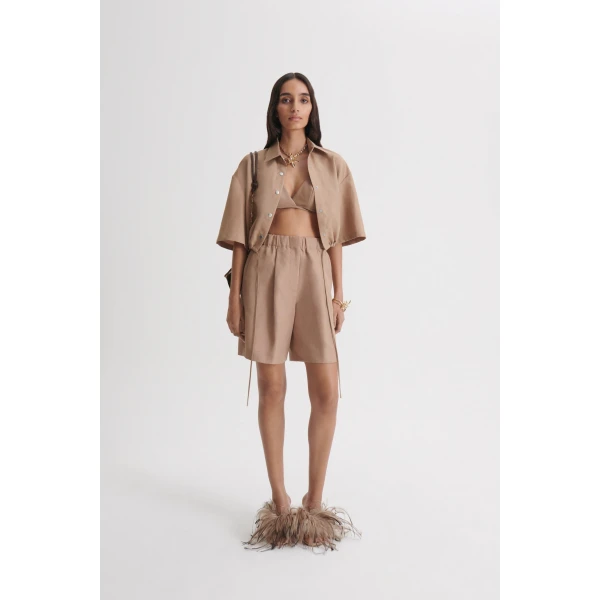 Scanlan Theodore Linen Textured Soft Short in Camel