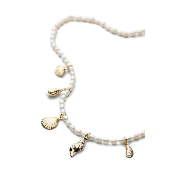 Scanlan Theodore Pearl Charms Choker in Pearl | Necklace | Luxury Shoes 