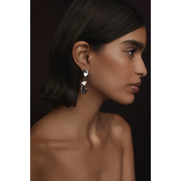 Scanlan Theodore Petra Drop Earrings in Silver | Earrings | Luxury Shoes 