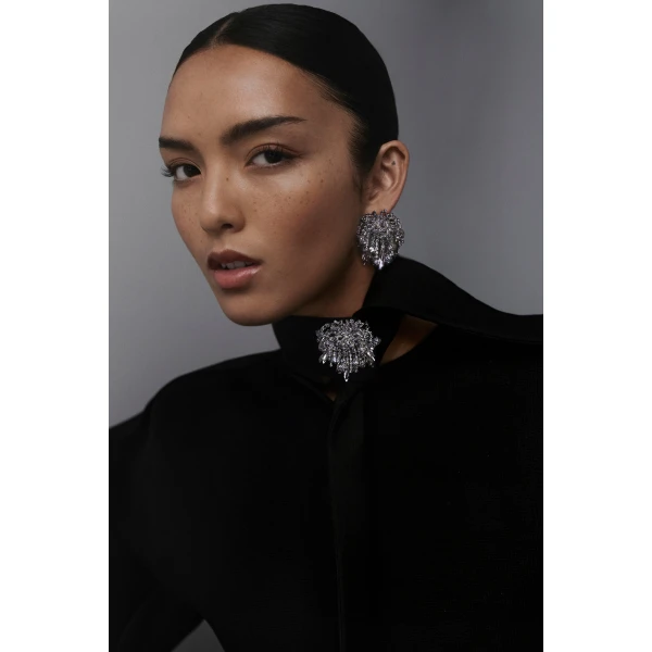 Scanlan Theodore Soft Cravat in Black | Scarves | Luxury Shoes 