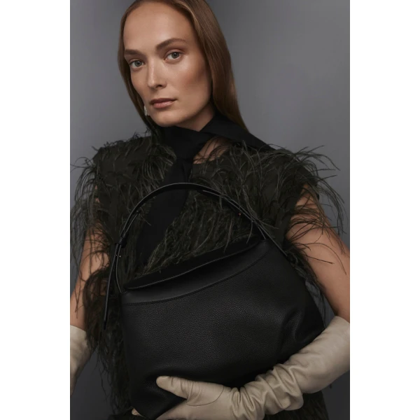 Scanlan Theodore The Carry All Hobo Medium in Black | Shoulder & Crossbody Bags | Luxury Shoes 