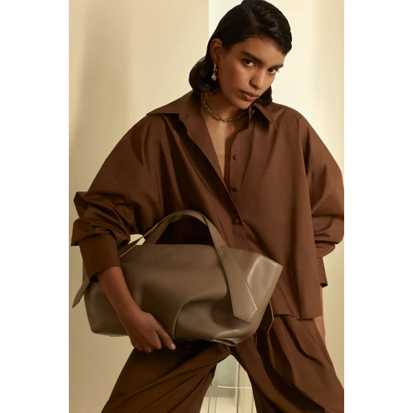 Scanlan Theodore The Carry All Shopper in Taupe | Totes & Top-Handle Bags | Luxury Shoes 
