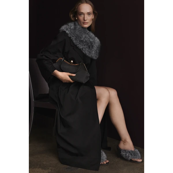 Scanlan Theodore The Lip Frame Clutch in Anthracite | Clutch Bags | Luxury Shoes 