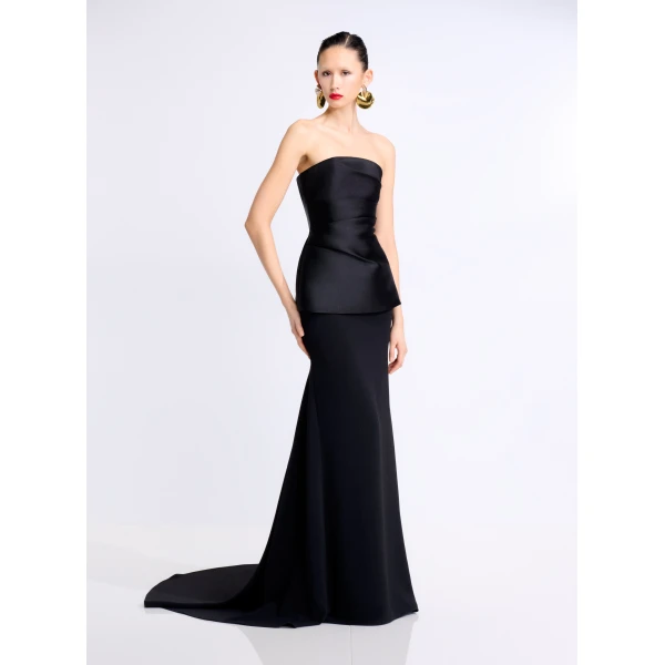 Solace London The Alia Maxi Dress in Black