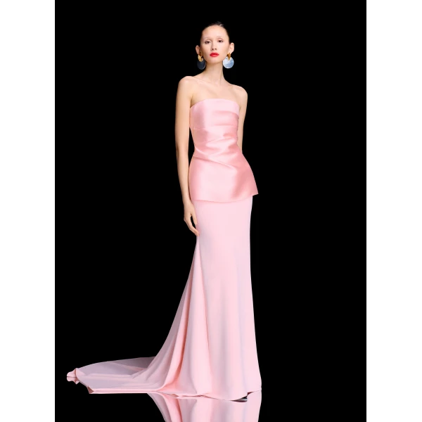 Solace London The Alia Maxi Dress in Camellia Pink