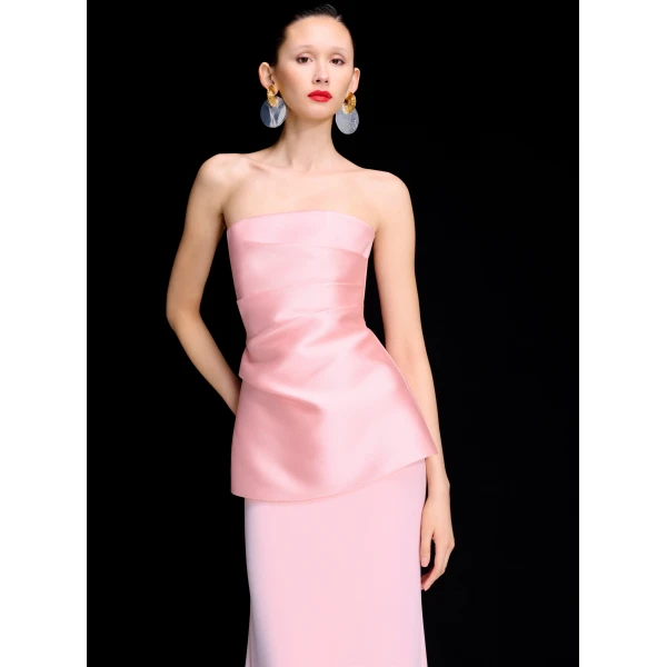 Solace London The Alia Maxi Dress in Camellia Pink