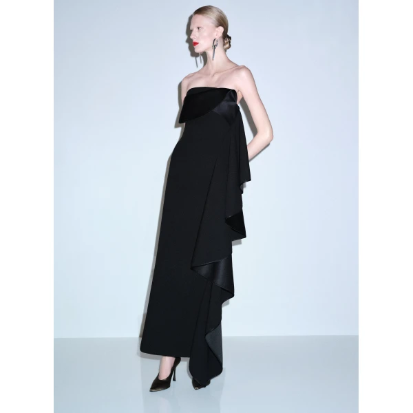 Solace London The Andress Maxi Dress in Black